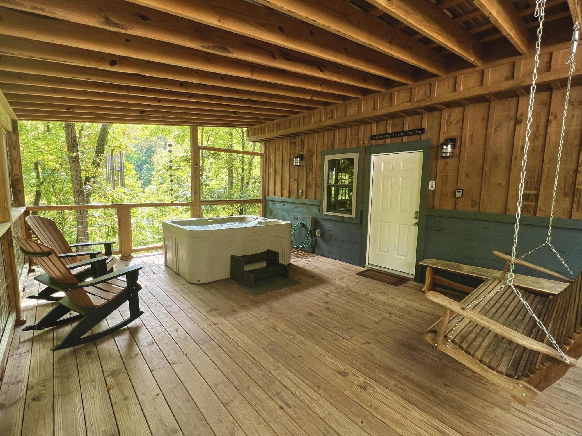 Bigfoots Hideaway Cabin 개틀린버그 외부 사진