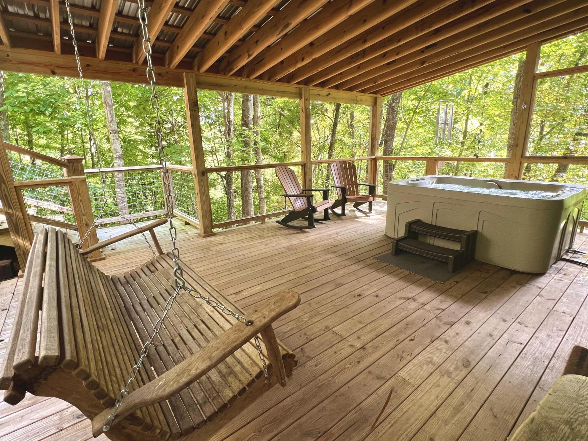 Bigfoots Hideaway Cabin 개틀린버그 외부 사진